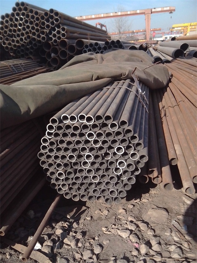 宿迁小口径无缝钢管