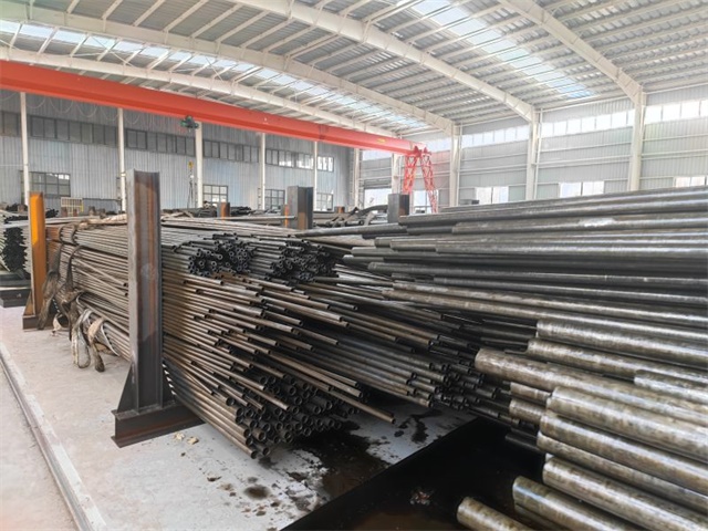 宿迁12crmov精密无缝钢管